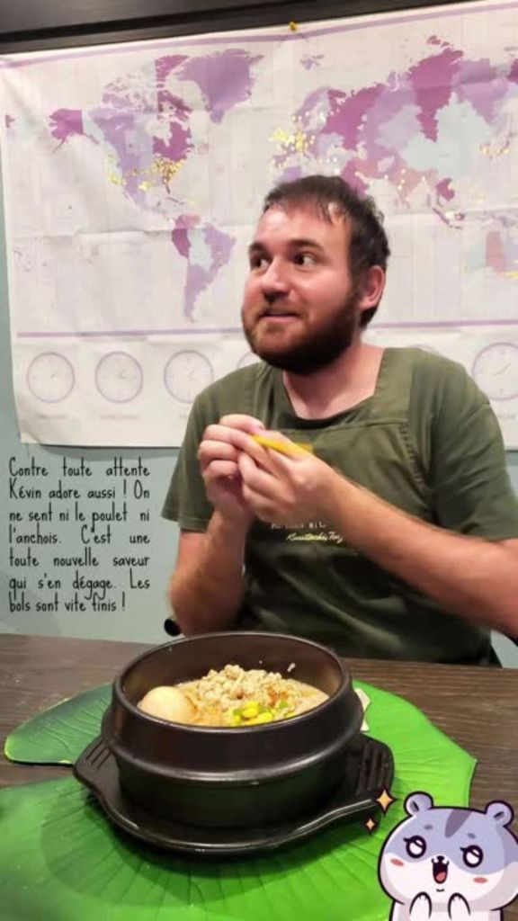 Kévin est rassuré et fier. /
EN: Kévin is so happy and proud.