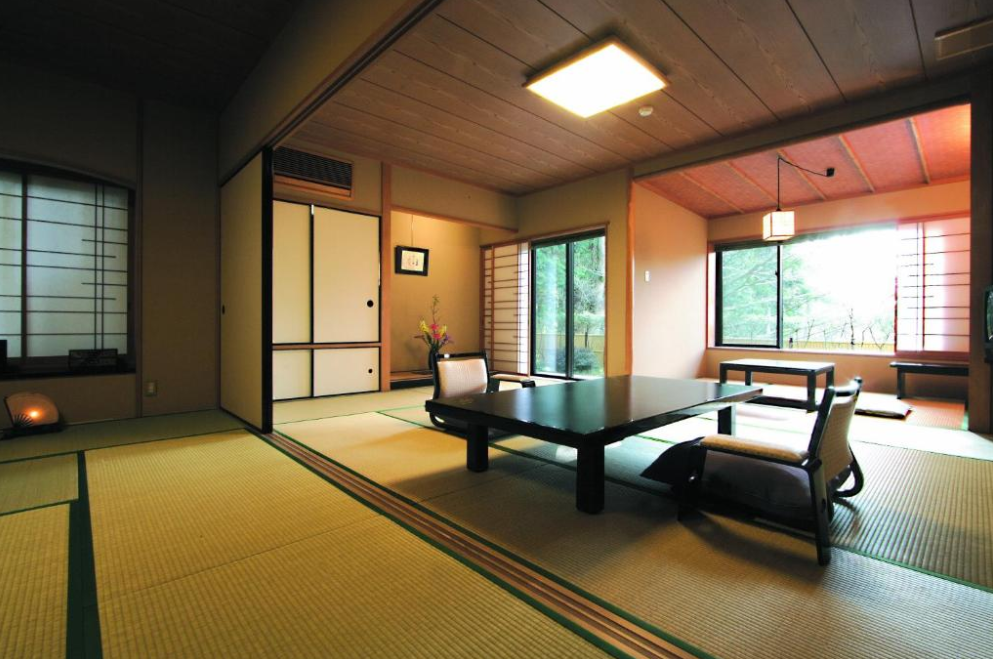 Un sol en tatami / EN: tatami floors